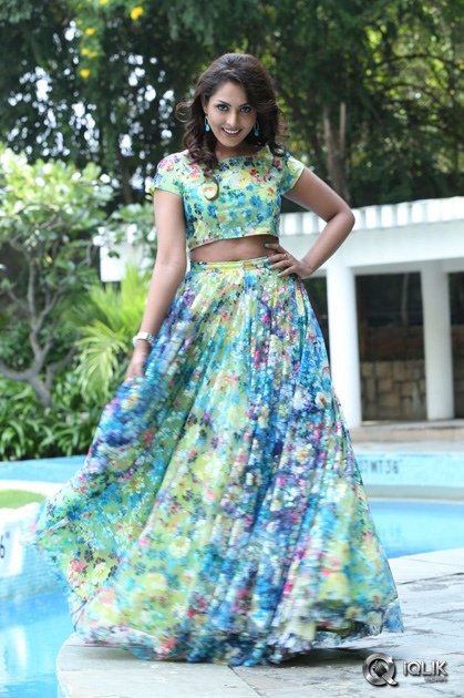 Madhu-Shalini-at-Cheekati-Raajyam-Movie-Audio-Launch